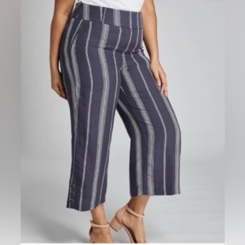 Lane Bryant Navy and White Striped Wide-Leg Crop Trousers
